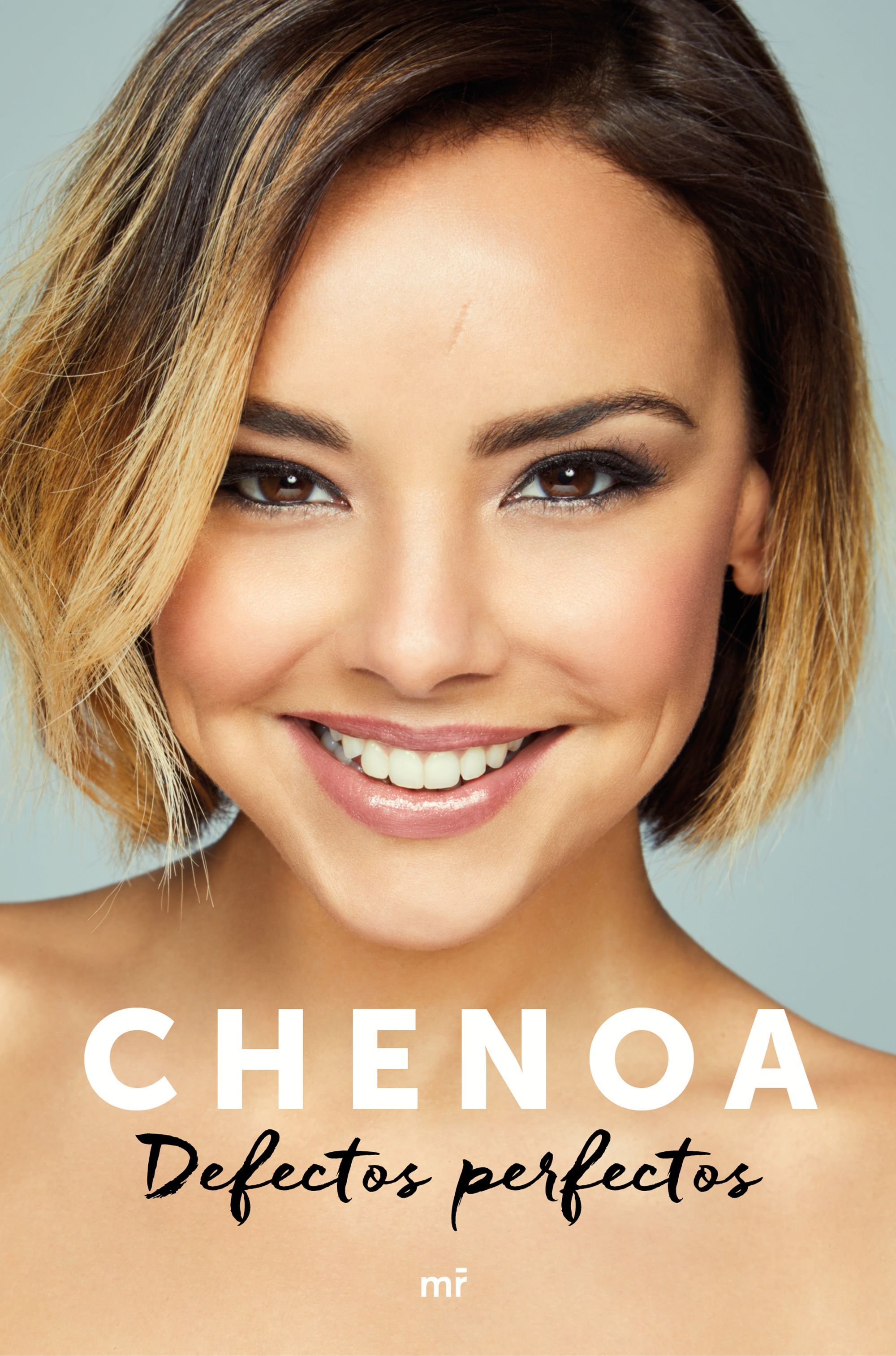 DEFECTOS PERFECTOS – Chenoa - Plastic Books