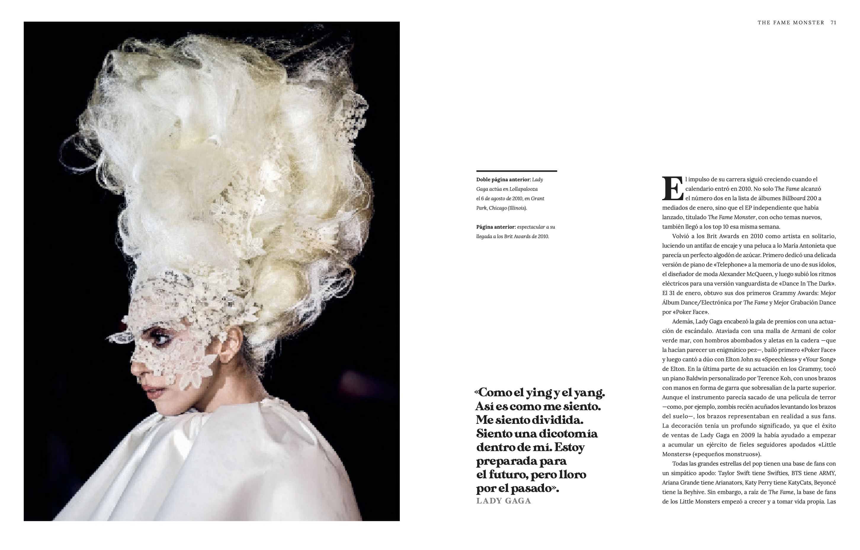 LADY GAGA: APLAUSO - Plastic Books
