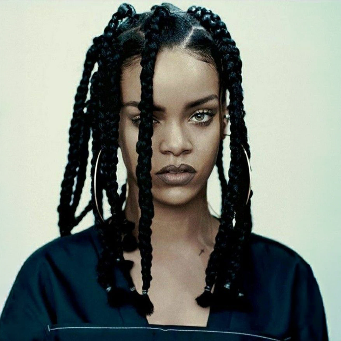 Translation missing: es.Rihanna: Rihanna