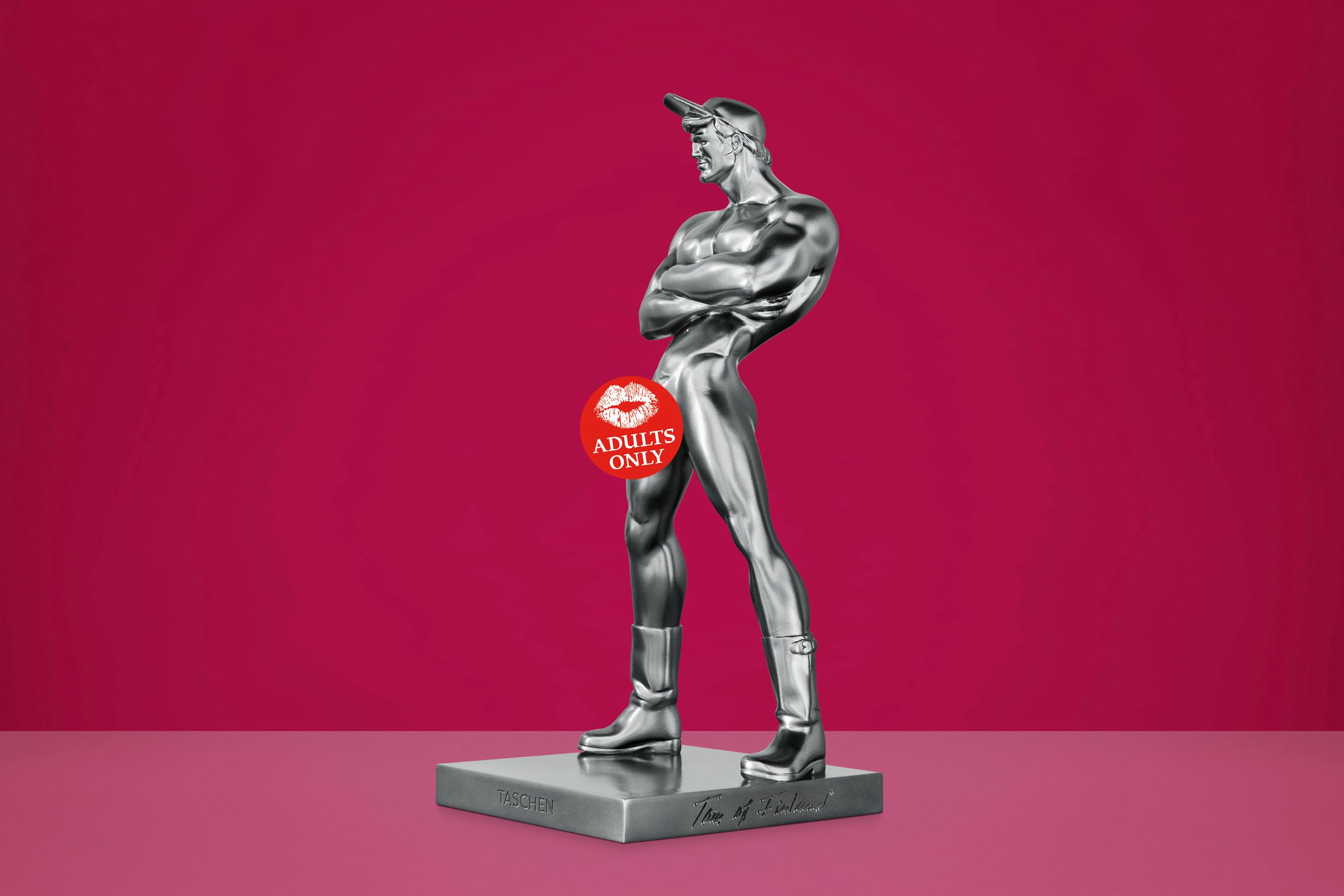 SUJETALIBROS TOM OF FINLAND BOOKEND PEKKA