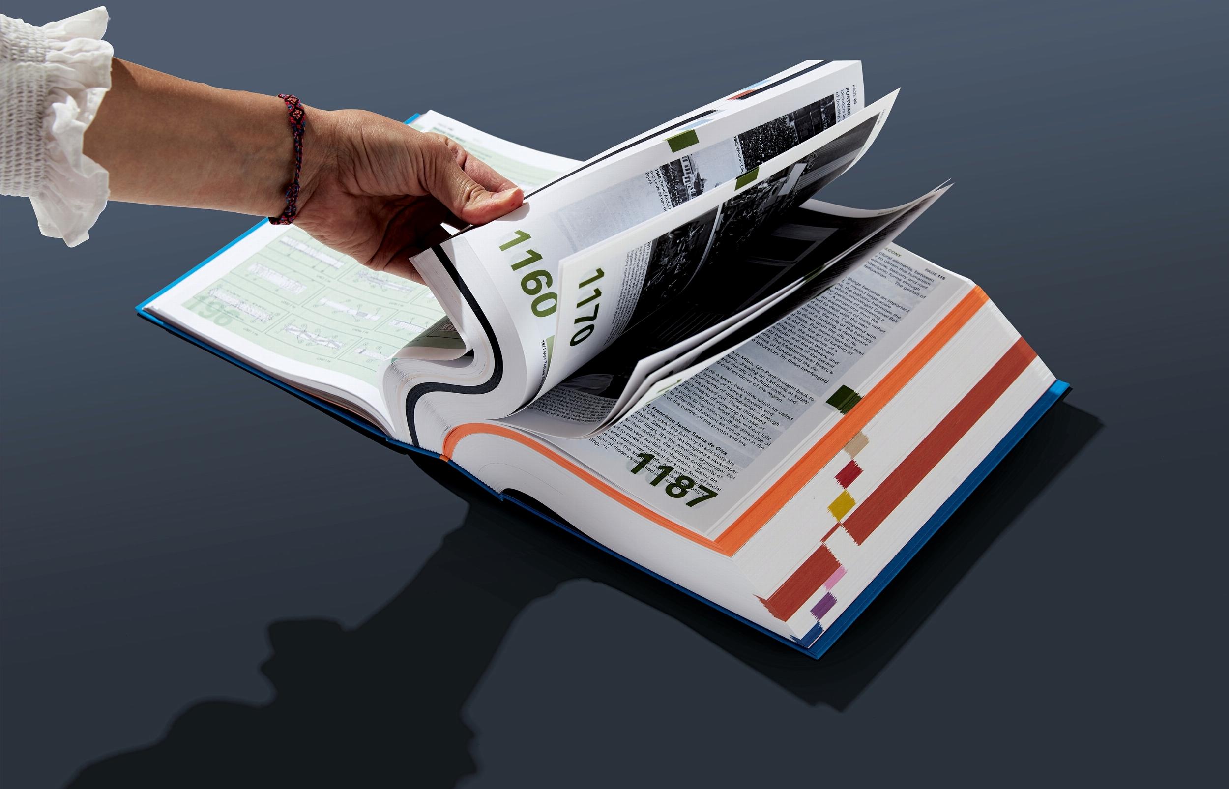 Koolhaas. Elements of Architecture – Plastic Books