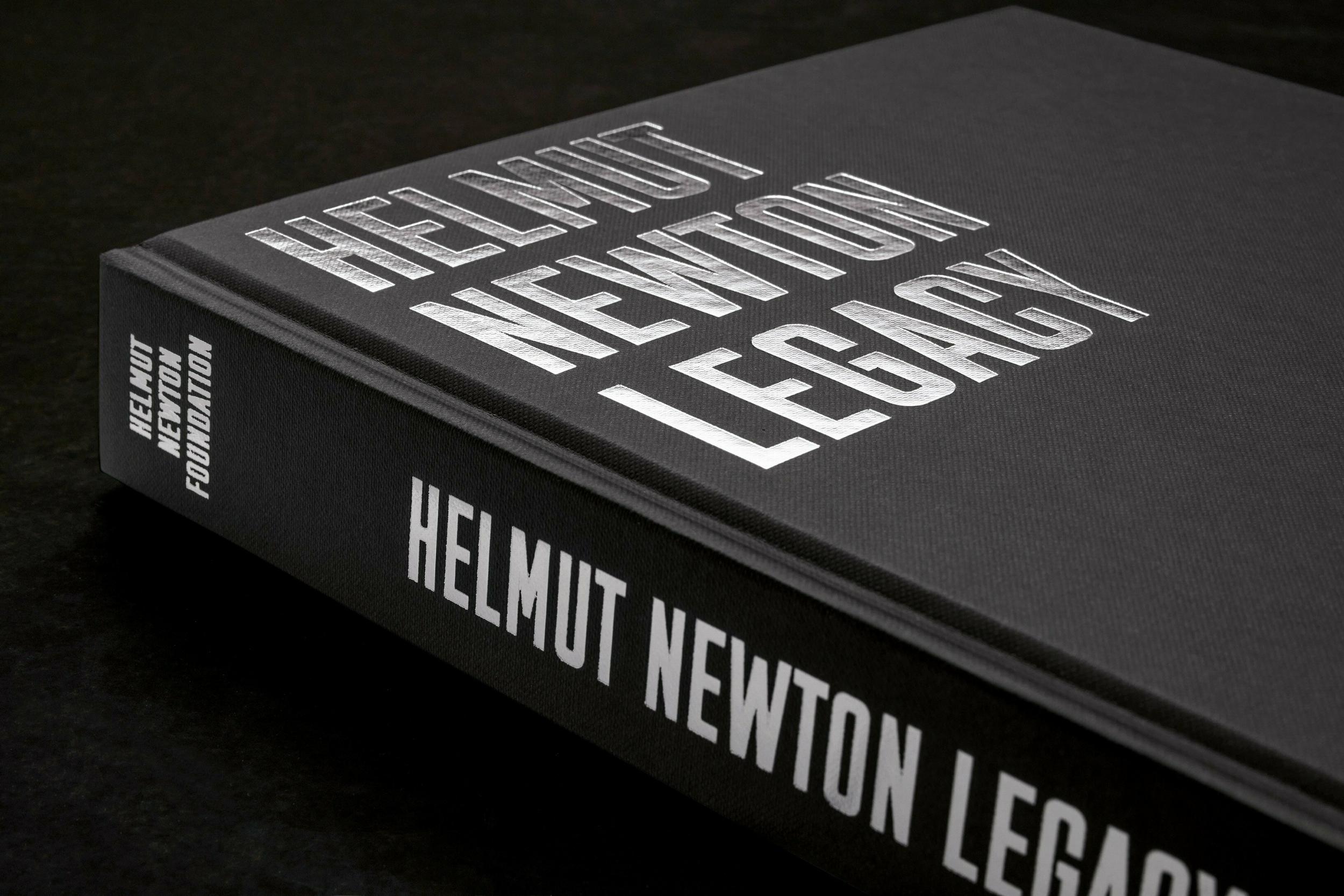 Helmut Newton: Legacy – Plastic Books